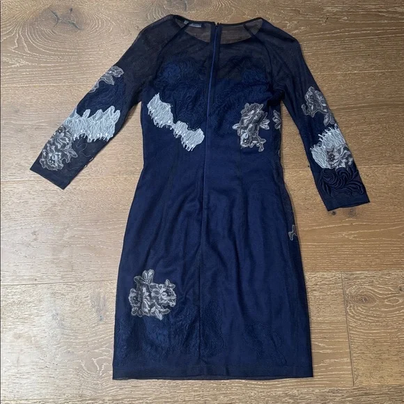 Karen Millen Navy Embroidered Lace Sheath Dress Mesh Sleeve UK 8 US 4 - Picture 6 of 6